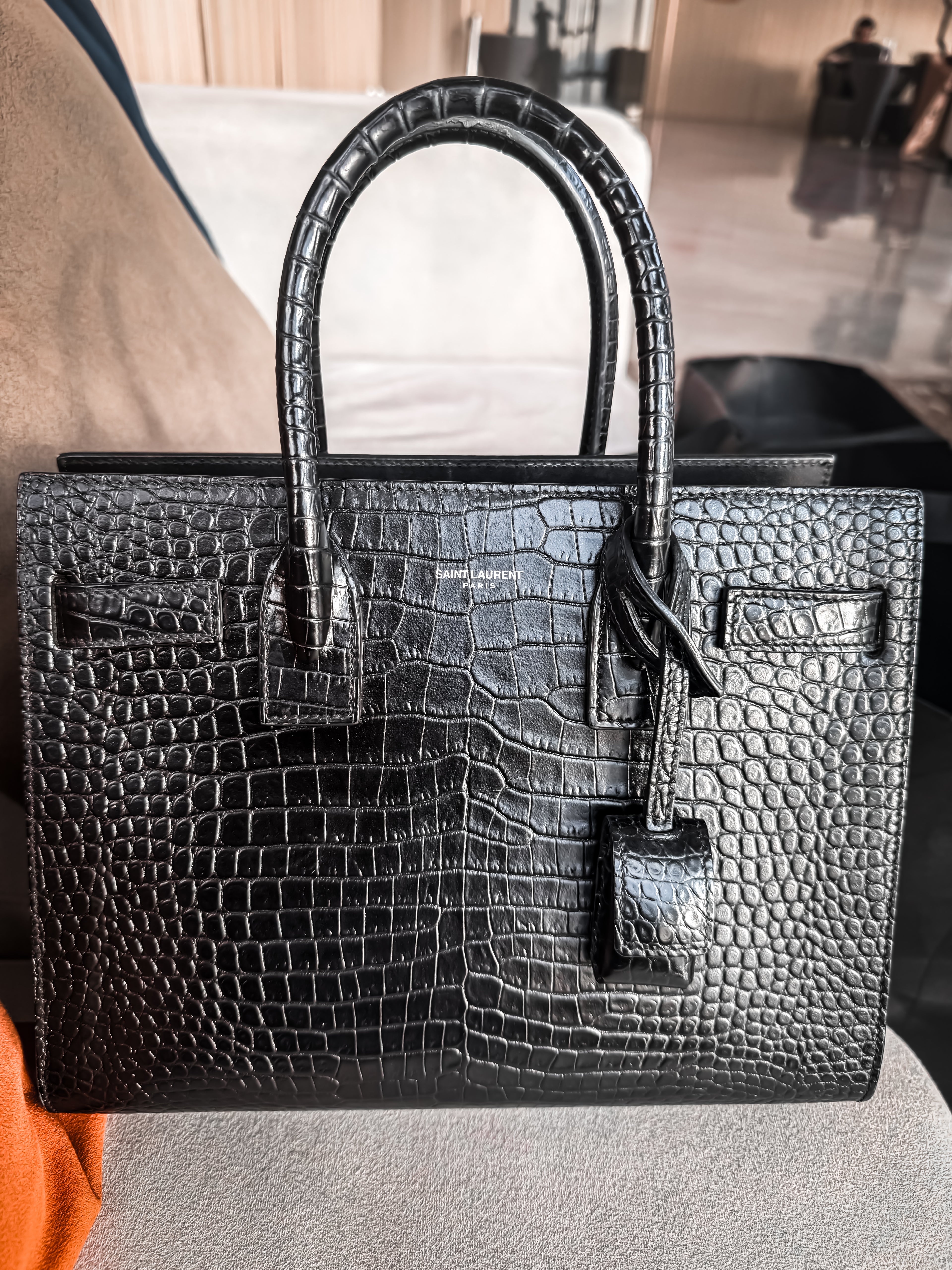 Saint Laurent Sac de Jour Croc-Embossed MEDIUM  Pre-OWNED