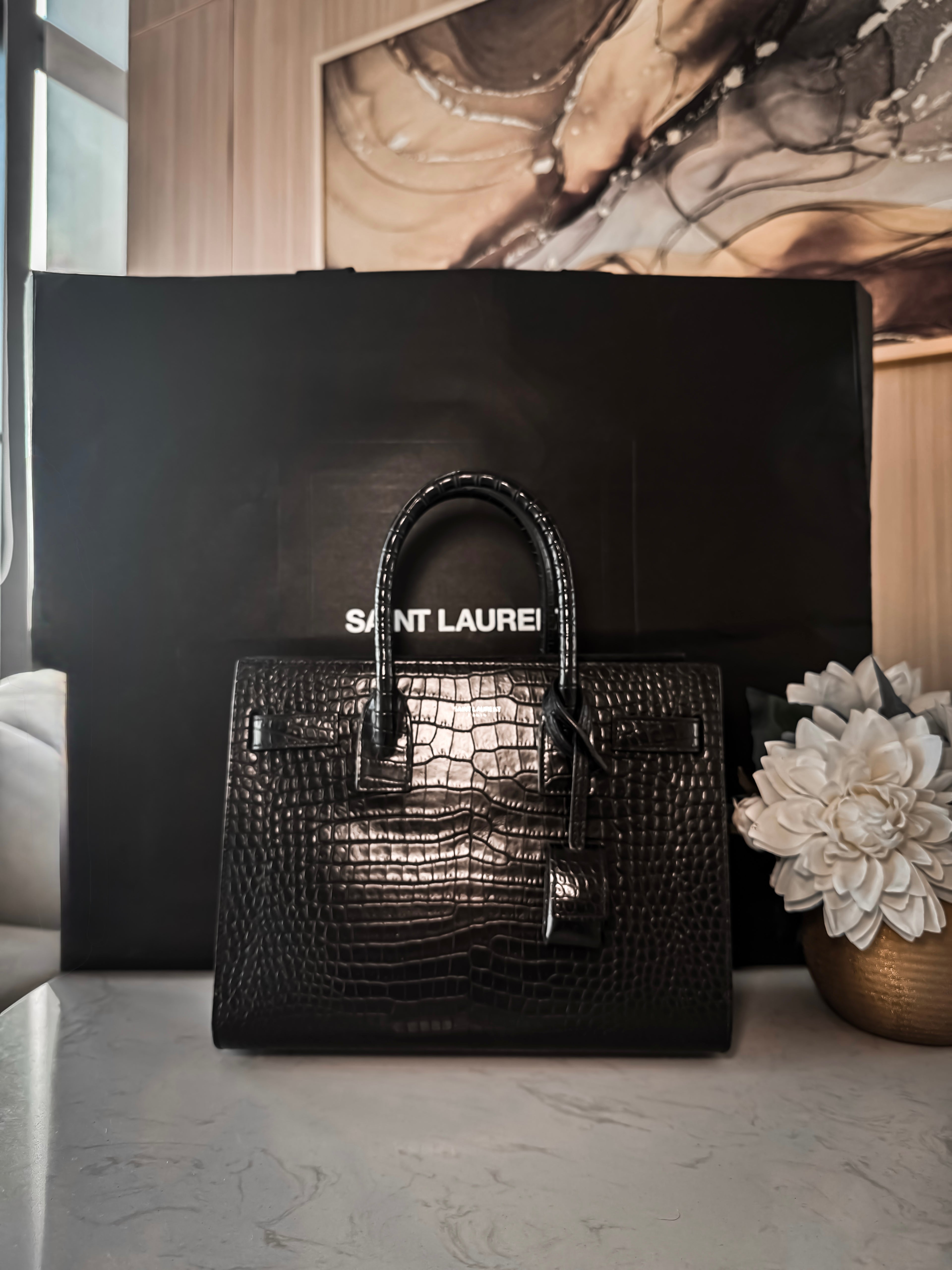 Saint Laurent Sac de Jour Croc-Embossed MEDIUM  Pre-OWNED